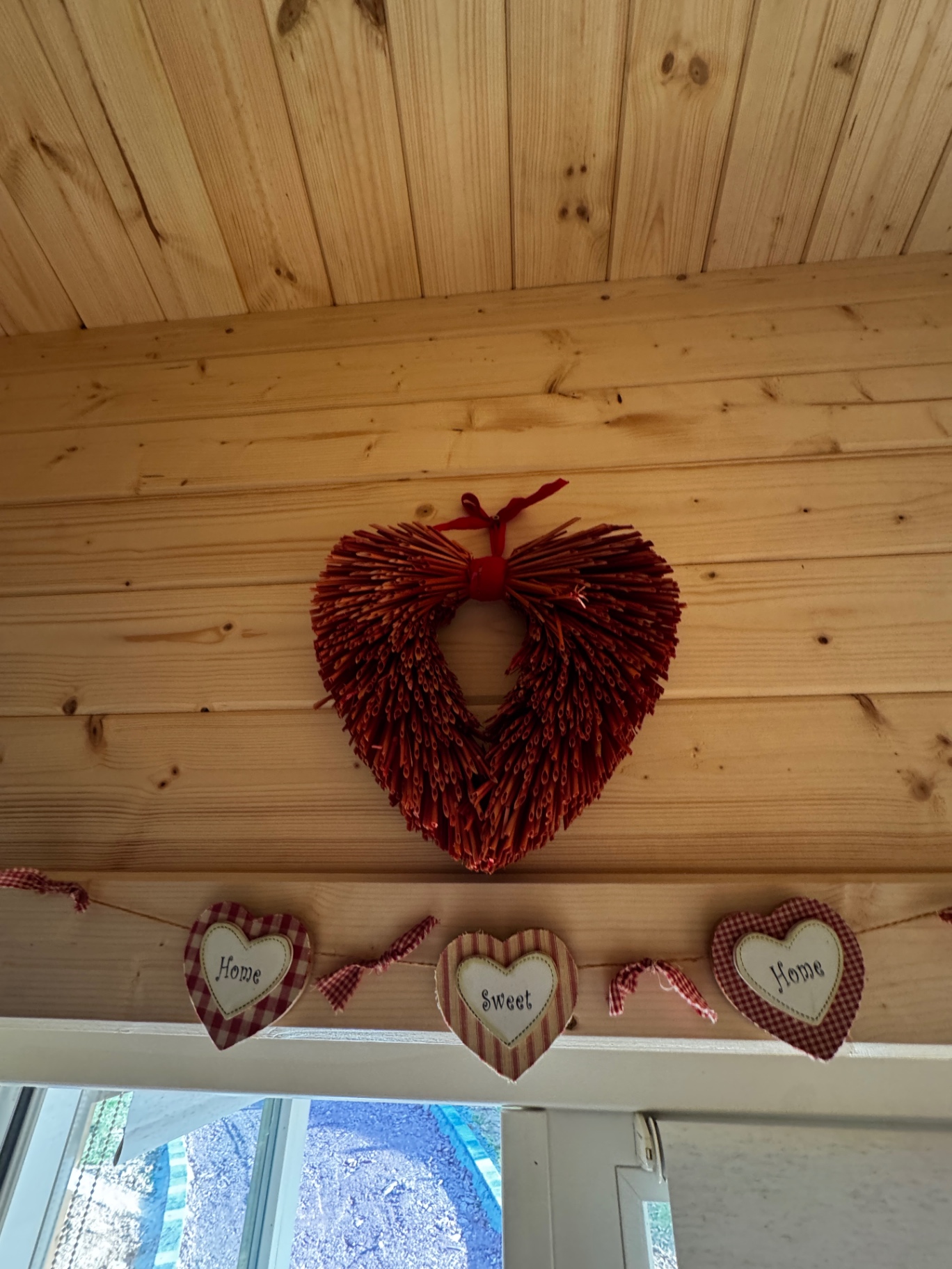 Couronne en cœur et guirlande Home Sweet Home